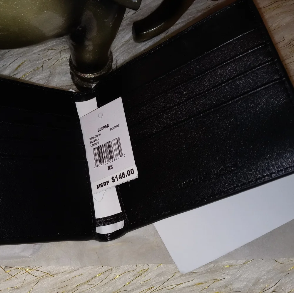 MICHAEL KORS COOPER KORS LEATHER WALLET